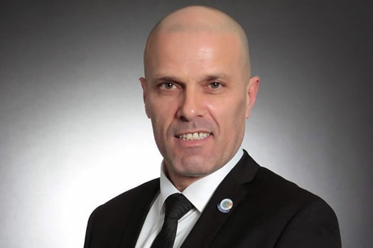 גיא חזן